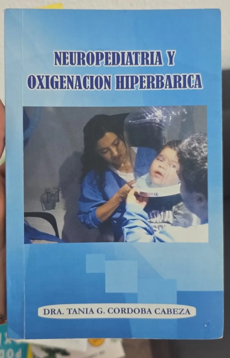 Segunda fotografía relacionada con Dos libros de texto publicados