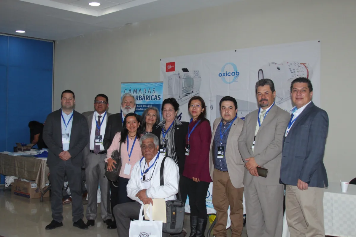 Fotografía relacionada con Participación y publicaciones internacionales